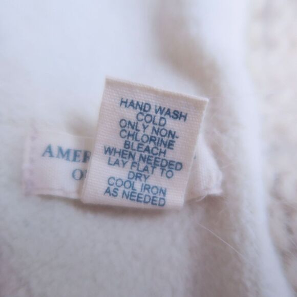 AMERICAN EAGLE Fuzzy Cream Knit Skull Cap Beanie Fleece Lined Angora Lambswool - Picture 7 of 7